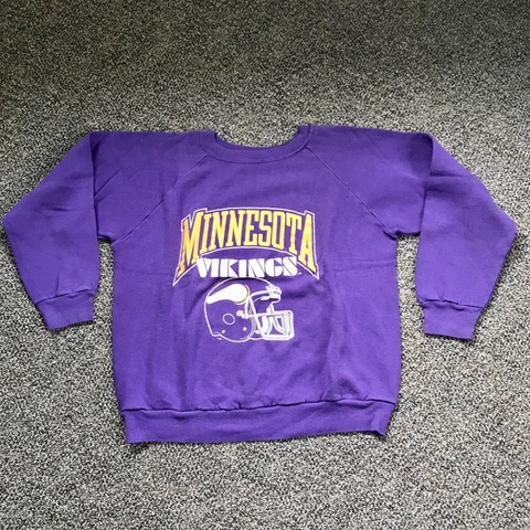 Vintage 1980's Minnesota Vikings Sweatshirt Champion Size Large MADE IN USA! Cover