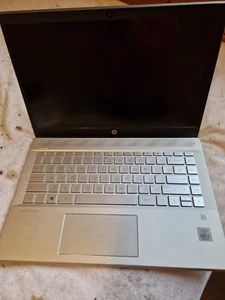 Hewlett Packard HP Pavilion ce3606sa 14" Laptop, i5, 512 GB SSD 10th Gen, Silver - Picture 1 of 11