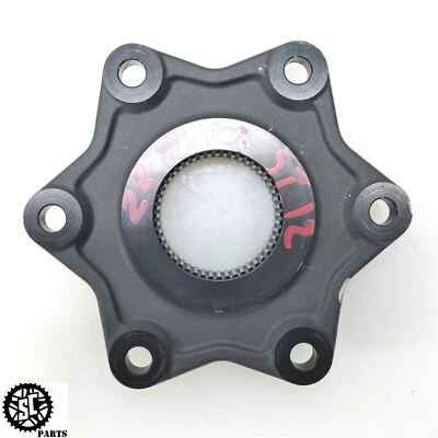 2021-2024 TRIUMPH SPEED TRIPLE 1200 RS PIÑÓN TRASERO BUJE EXTERIOR BRIDA DE TRANSMISIÓN Foto 1 de 4