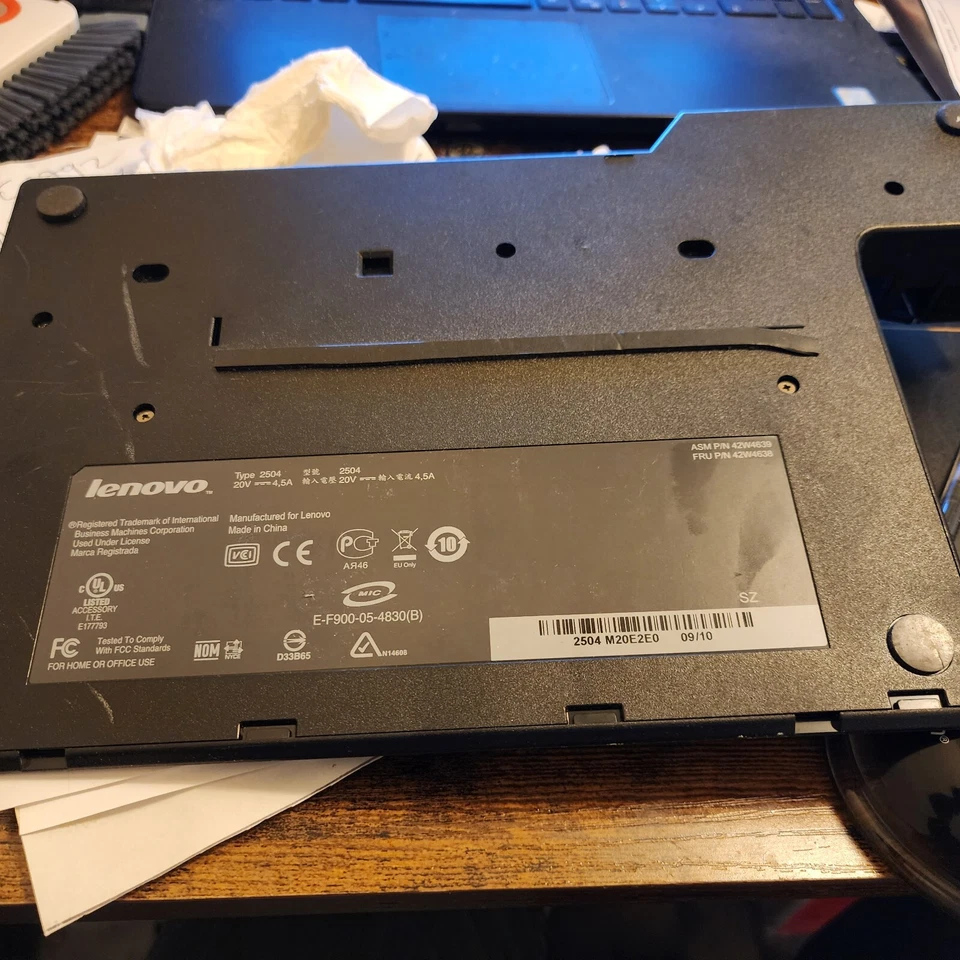 Docking station Lenovo ThinkPad tipo 42W4638 42W4639 - Imagem 1 de 1