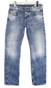 DIESEL Larkee Regular Straight 0823Y Jeans Men's W30/L32 Blue Whiskers Button - Picture 1 of 10