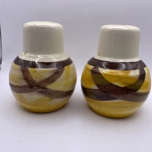 Vernon Kilns Pottery Organdie Salt & Pepper Shaker Set-B3 - Picture 1 of 7