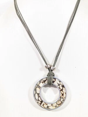 Beachy Coastal Reversible Cord Necklace Black silver Tone Gray 18 in - Image 1 of 4