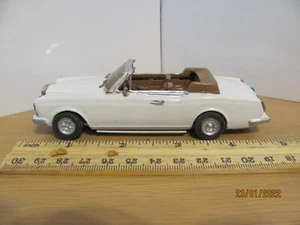 1/43 SMTS  Those classic lines  Rolls Royce Corniche Convertible No. 2 - Picture 1 of 6
