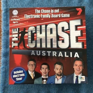 The Chase Australia Electronic Family Board Game - Picture 1 of 20