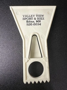 Vintage Valley View Sport & Bike Ice Scraper Promo Tool Edina MN Advertising - Picture 1 of 3