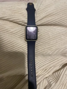 1st Generation Series 1 Apple Watch 42ml Rose Gold Model A1554 - Photo 1 sur 3