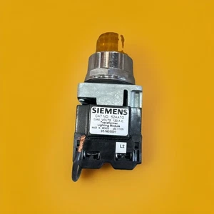 🔥(AN) ***QTY 1*** Siemens 52PT6D9A Yellow Push-To-Test Pilot Light 30mm 1NO/1NC - Picture 1 of 8