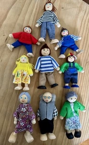 Melissa & Doug Wooden Family Doll Set 9 Figurines - Picture 1 of 7