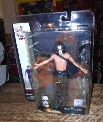 NECA CULT CLASSICS THE CROW ERIC DRAVEN FIGURE 2008 - Image 1 of 4