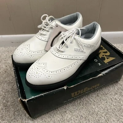 Zapatos de golf Wilson Pro Staff Contour para mujer picos de metal talla 8,5 nuevos con defectos Foto 1 de 4