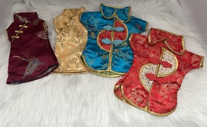 Set of 4 Kimono Dress Asian Style Covers for Wine Bottles in Plum,Gold,Blue,Red - Picture 1 of 13