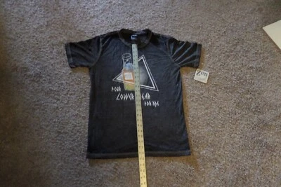 Camiseta Zen Def Leppard Temática Lipton Brisk Vierte Baja Azúcar Para Mí Hoja Pura S Foto 1 de 4