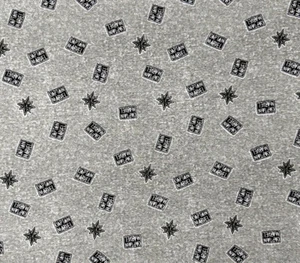 Tela tejida insignia grunge gris de Marvel Captain Marvel por The Fat Quarter 18 x 22 - Imagen 1 de 1
