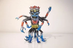 Skinner Supreme Spider Sextopigon Edition of 12 Sofubi - Picture 1 of 5