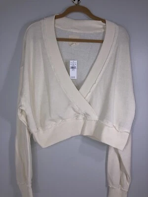 Sudadera con cuello en V frontal recortada American Eagle crema talla XL NUEVA CON ETIQUETAS Foto 1 de 4