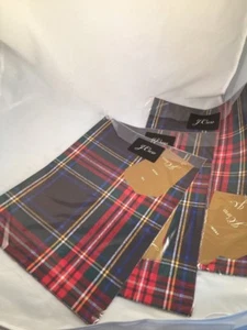 J. Suéter feo reversible a cuadros envoltura de regalo de papel de envolver para tripulación 3 paquetes 6 hojas - Imagen 1 de 4