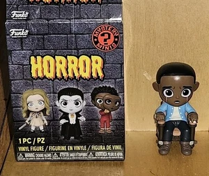 Funko Mystery Mini Universal Horror - Chris Washington Get Out Vinyl Figure 1/12 - Picture 1 of 3