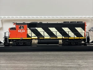 Atlas Gold Series HO 10001413 GP40-2W Locomotive CN 9640 DCC/Snd - CC Wrong Box - Picture 1 of 8