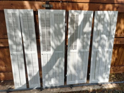 Persianas interiores de madera vintage para ventana de plantación 34 pulgadas por 57 pulgadas Foto 1 de 4