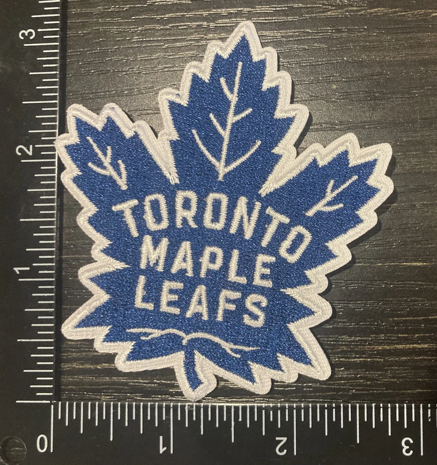 TORONTO MAPLE LEAFS NHL NATIONAL HOCKEY LEAGUE LOGO EMBROIDERED IRON ON PATCH - Image 1 of 1