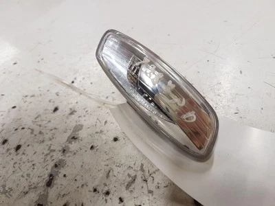 Freccia parafango anteriore destra Citroën C4 Grand Picasso I UA 87143 1.6 28749221 - Immagine 1 di 4