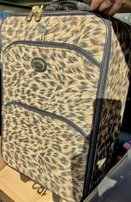 Maleta de mano Pierre Cardin bordada con ruedas 21 × 15 x 7 Foto 1 de 4