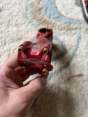 Hope XC 90 mm +- 10,  Red 1 1/8 Steerer. 25.4 Diameter MTB Stem. - Image 1 of 3