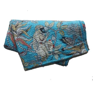 Colcha reversible de algodón doble con estampado de mono hecha a mano Kantha - Imagen 1 de 5