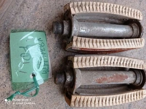 PAIR UTILIZABLE VINTAGE SPORT PEDALS SLENDER LINE PEDALI - Picture 1 of 6