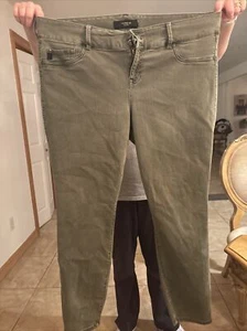 Torrid Distressed Jeans Gray Size 16W Stretch - Picture 1 of 4