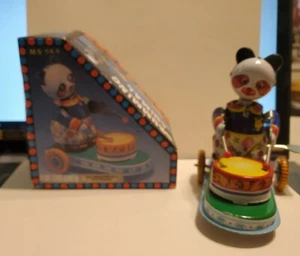 Vintage MS 565 Panda Bear Drumming Wind Up Tin Toy w/Box 1960s - Picture 1 of 5