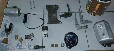 LOTE AUTOPARTES PEUGEOT, MOTOR LIMPIAPARABRISAS, INTERRUPTORES DE TABLERO, LUZ, MEDIDOR Y SOPORTE + MISC Foto 1 de 4