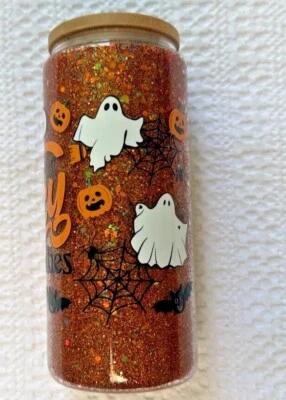 Vaso de vidrio de diseño hecho a mano de Halloween y pajita/tapa de bambú naranja 16 oz bebida Foto 1 de 4
