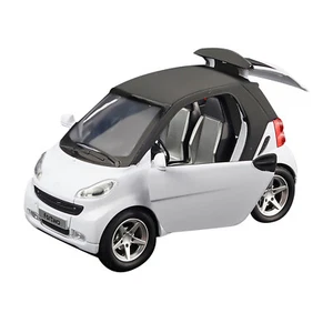 White 1:32 Pull-Back Model Car Metal Diecast Toy Vehicle Sound Light Kids Gift S - Picture 1 of 5