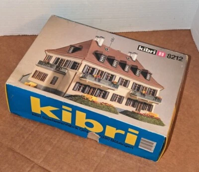 Kibri Kit 8212: Casa Selva Negra - Escala HO (NUEVO EN CAJA) con Alemania Foto 1 de 3