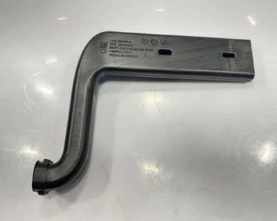 2010-2016 CADILLAC SRX RIGHT REAR FLOOR A/C DUCT P/N 20848812 GENUINE OEM PART - Image 1 of 4