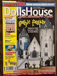 DOLLS HOUSE AND MINIATURE SCENE MAGAZINE - ISSUE 202 - Picture 1 of 1