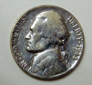 1943 P Overdate Jefferson Silver Nickel 1943/2-P ~ 1943/42 5¢ Cent Error Coin - Picture 1 of 3
