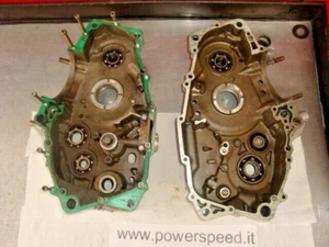 CARTER BASAMENTO MOTORE APRILIA PEGASO 650 CUBE 98 00 E ALTRI RICAMBI MOTO - Foto 1 di 8