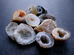 Lotto Oco Geode 1/4 Libbra Cristalli Agata Lucidati Naturali Geode Metà - Foto 1 di 2