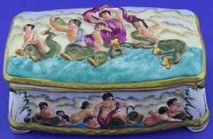 Deckeldose Sitzendorf Porzellan , ca.17cm, hangemalt P. Schote, mytholog. Szene - Bild 1 von 10