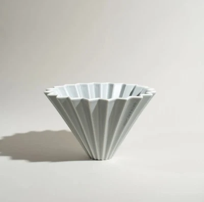 The ORIGAMI pour over coffee dripper CERAMIC S size - Image 1 of 2