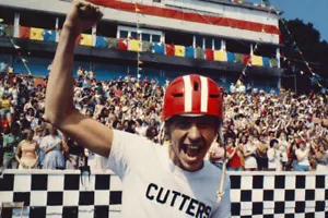 Póster Breaking Away Dennis Christopher Fist In Air Winning Cycle Race 24X18 - Imagen 1 de 1