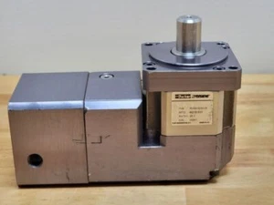 Parker Bayside Right Angle Gearhead, RX60-020-LB, 20:1 Ratio, MZ60-033 - Picture 1 of 7