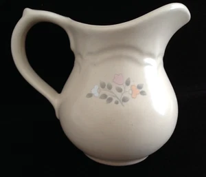 Pfaltzgraff Remembrance - Pink Peach White Tulip Flowers Floral - CREAMER - Picture 1 of 5