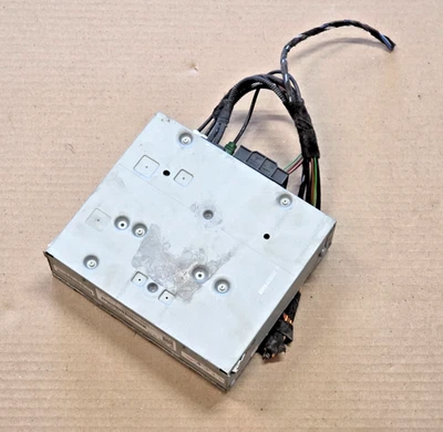 2012 - 2014 Audi A6 A7 S6 S7 Q5 Radio Audio Receiver Trunk Mounted 4G0035082 OEM — 第 1/4 张图片