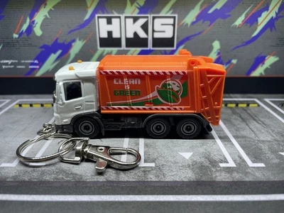 Volvo FMX Garbage Truck Keyring Keychain + Giftbox - Image 1 of 4