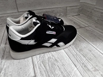 Zapatillas Reebok Clásicas de Nylon Niños Negras Blancas Juveniles 3.5-4 Nuevas con Caja Foto 1 de 4