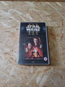 STAR WARS III REVENGE OF THE SITH UK PAL VHS VIDEO 2005 RARE RETIRED DARTH VADER - Picture 1 of 17